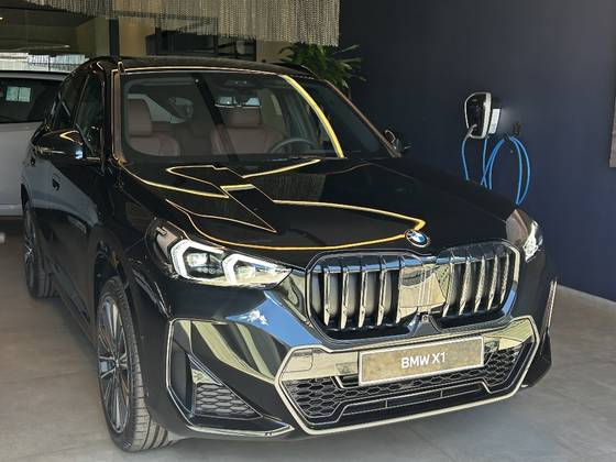 BMW X1 2.0 16V TURBO GASOLINA SDRIVE20I M SPORT STEPTRONIC BMW X1 2.0 16V TURBO GASOLINA SDRIVE20I M SPORT STEPTRONIC